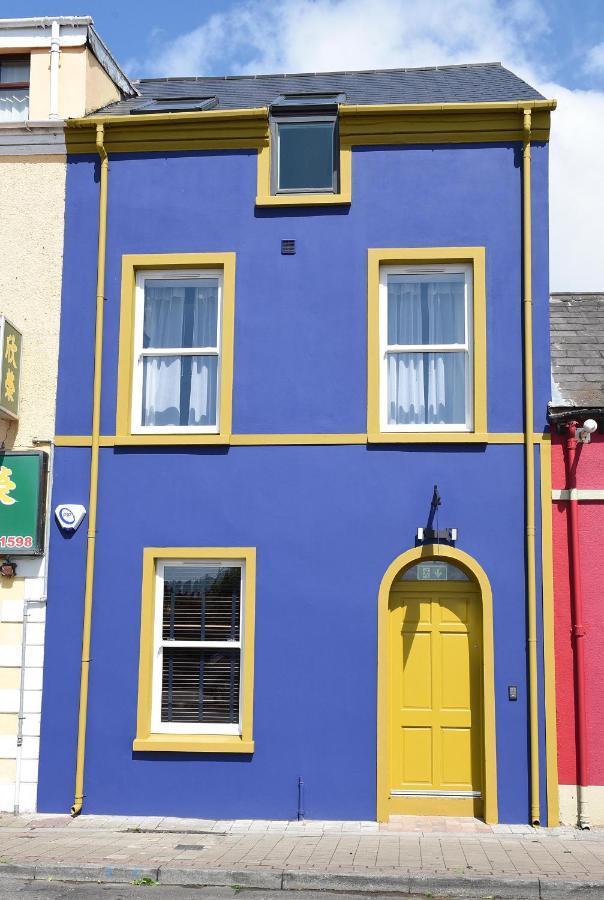 Walter's Place * Carrickfergus
